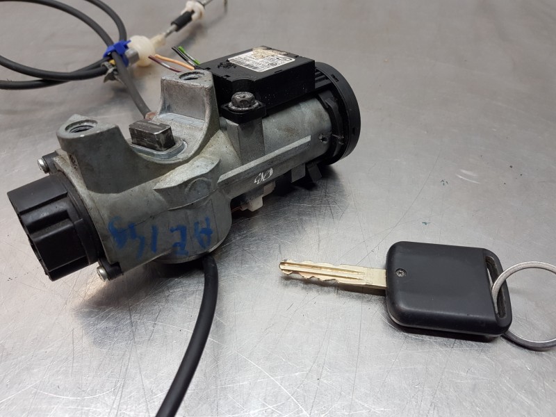 Recambio de conmutador de arranque para nissan qashqai (j10) tekna referencia OEM IAM D8700JD800 28590C9968 