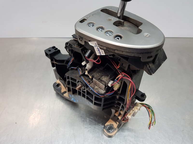 Recambio de palanca cambio para nissan qashqai (j10) tekna referencia OEM IAM 34901JD900  