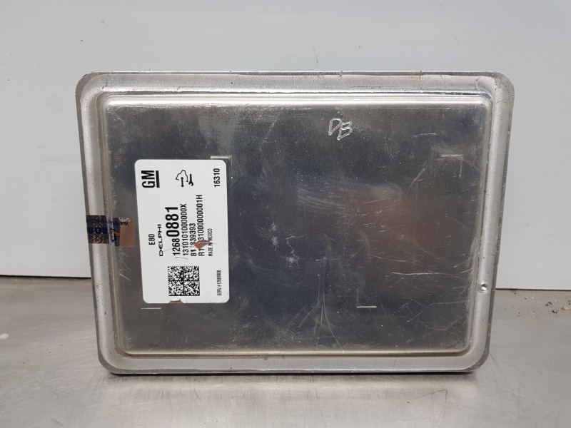 Recambio de centralita motor uce para opel astra k lim. 5türig expression referencia OEM IAM 811839393 12680881 