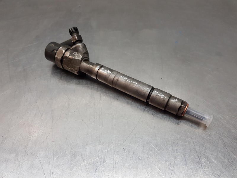 Recambio de inyector para mercedes clase clk (w209) coupe 270 referencia OEM IAM A6130700987 0445110206 