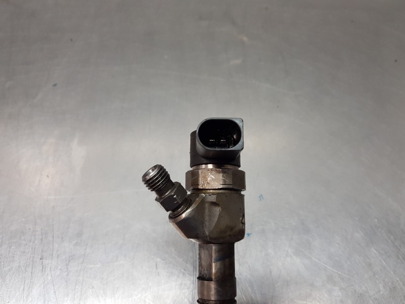 Recambio de inyector para mercedes clase clk (w209) coupe 270 referencia OEM IAM A6130700987 0445110206 