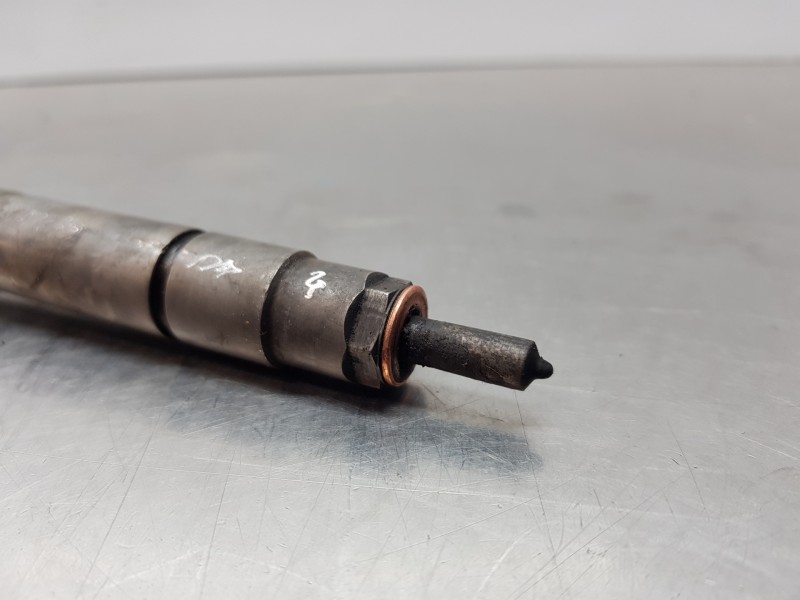 Recambio de inyector para mercedes clase clk (w209) coupe 270 referencia OEM IAM A6130700987 0445110206 