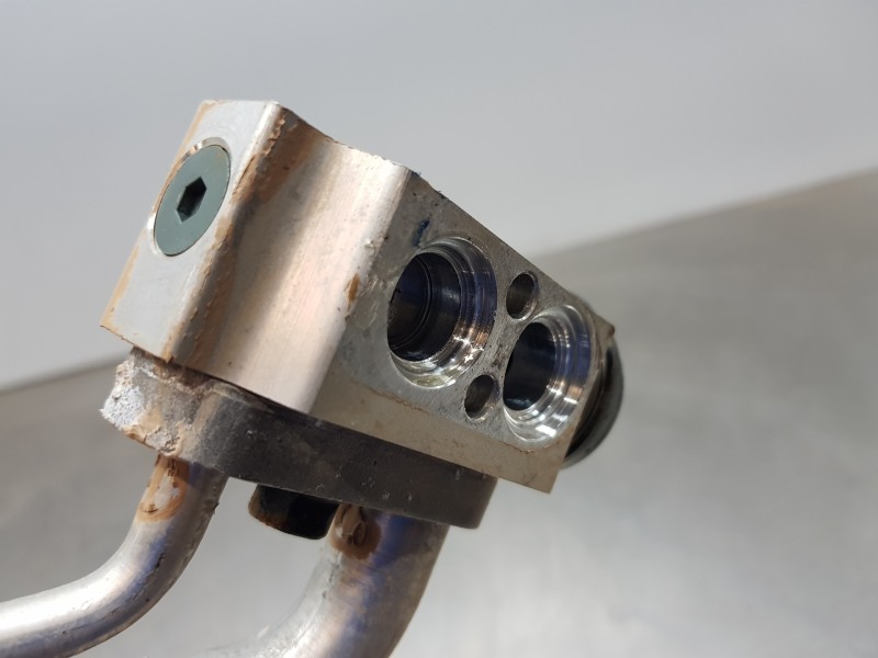 Recambio de tubos aire acondicionado para kia ceed drive referencia OEM IAM 97775G4450  