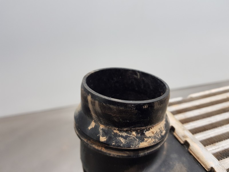 Recambio de intercooler para kia ceed drive referencia OEM IAM 2827007600  