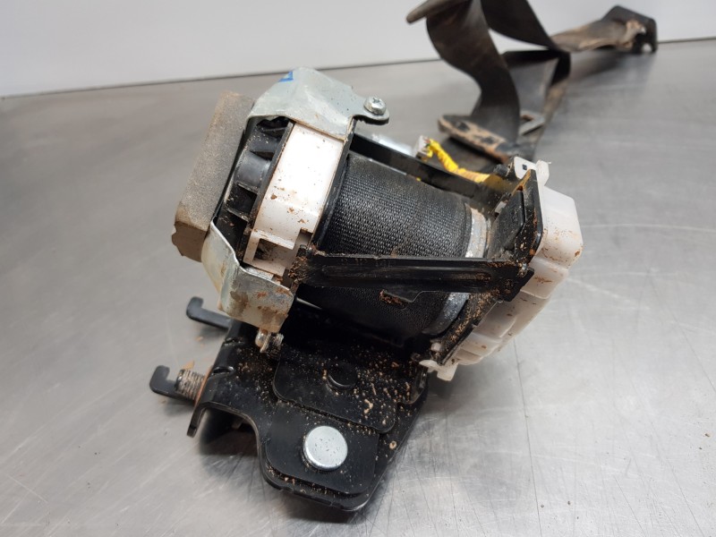 Recambio de cinturon seguridad trasero derecho para kia ceed drive referencia OEM IAM 89820J7000WK 89820J7000 