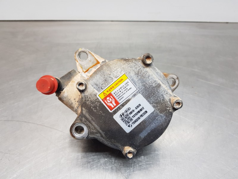 Recambio de depresor freno / bomba vacio para kia ceed drive referencia OEM IAM 2881007070  