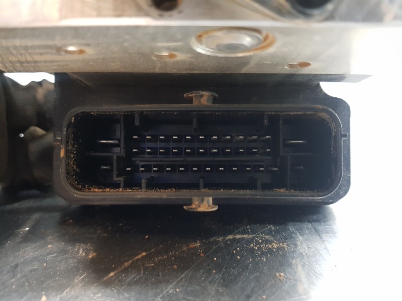 Recambio de abs para kia ceed drive referencia OEM IAM 6158941600 58900J7GA0 J75892A500