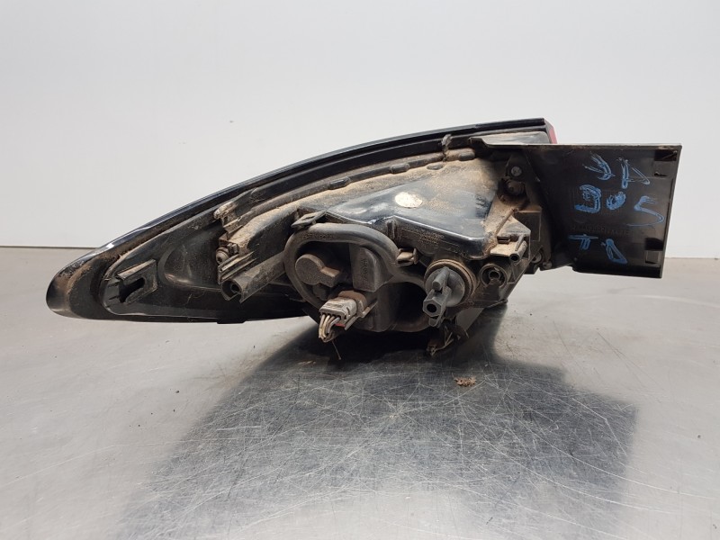 Recambio de piloto trasero derecho para opel astra k lim. 5türig expression referencia OEM IAM 39015946  