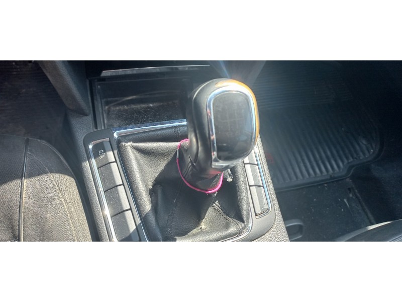 skoda superb combi (3t5) del año 2013