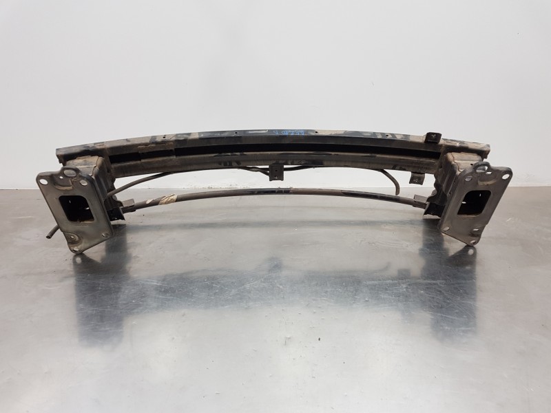 Recambio de refuerzo paragolpes delantero para kia carens ( ) drive referencia OEM IAM 86530A4000  