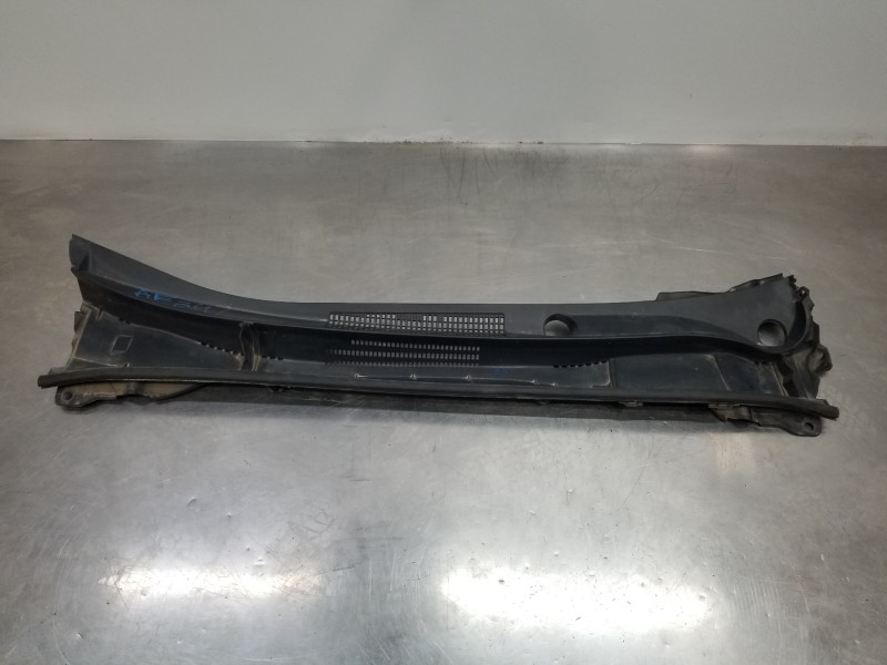 Recambio de torpedo para toyota corolla touring sports (e21) hybrid referencia OEM IAM 5570802A10  