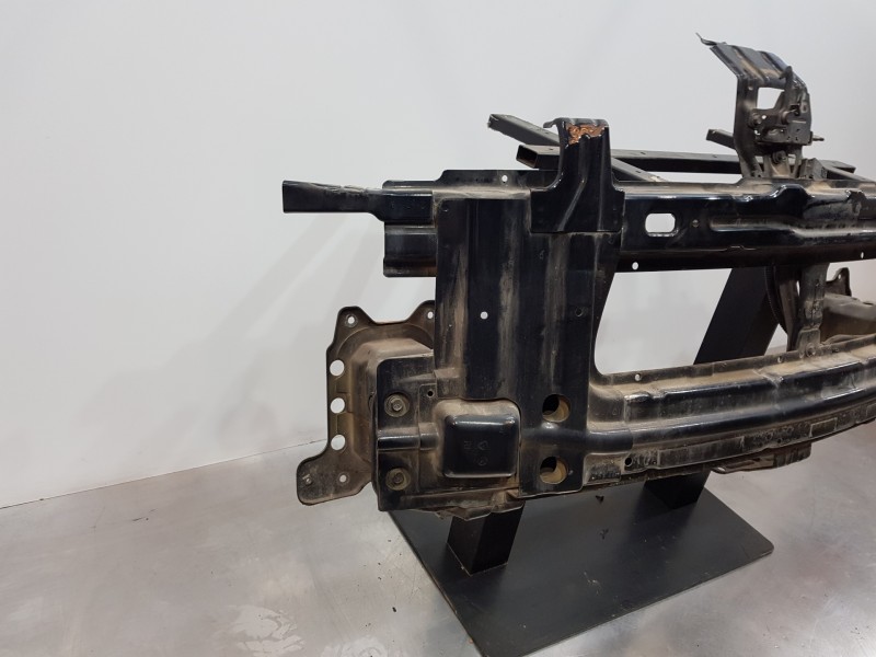 Recambio de refuerzo paragolpes delantero para opel antara cosmo referencia OEM IAM 22742367  