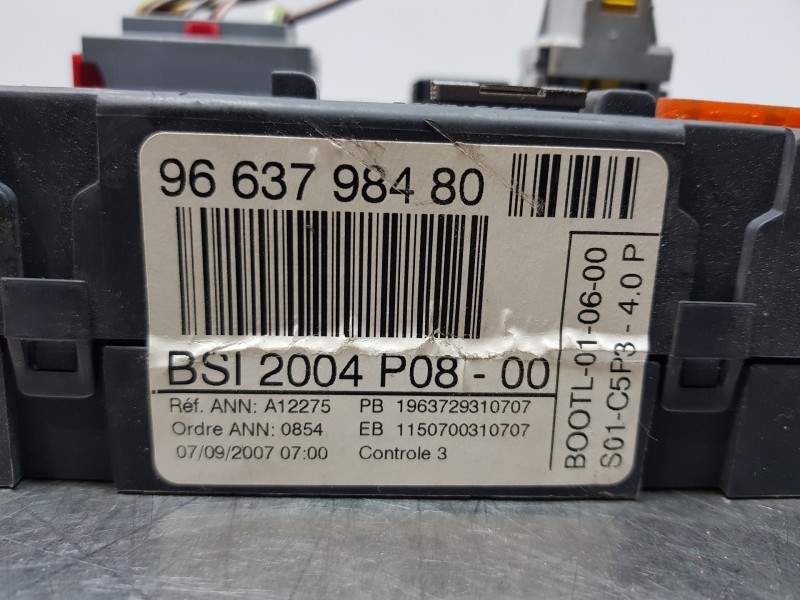 Recambio de caja reles / fusibles para citroen c4 berlina collection referencia OEM IAM 9663798480 BSIP08  Recambio de caja reles / fusibles para citroen c4 berlina collection referencia OEM IAM 9663798480 BSIP08