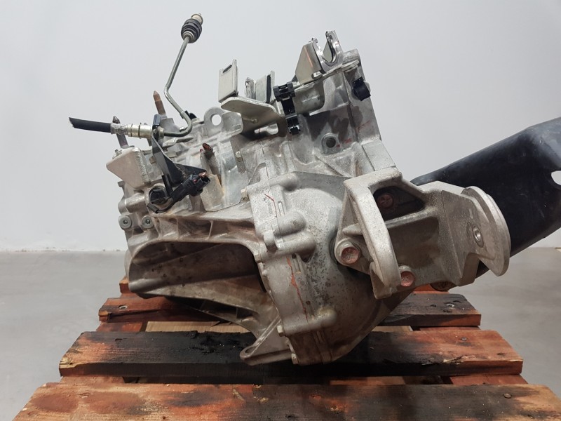 Recambio de caja cambios para mitsubishi asx (ga0w) challenge referencia OEM IAM 2500A101  
