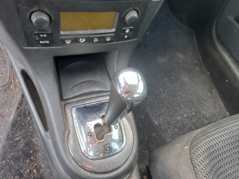 citroen c4 berlina del año 2005