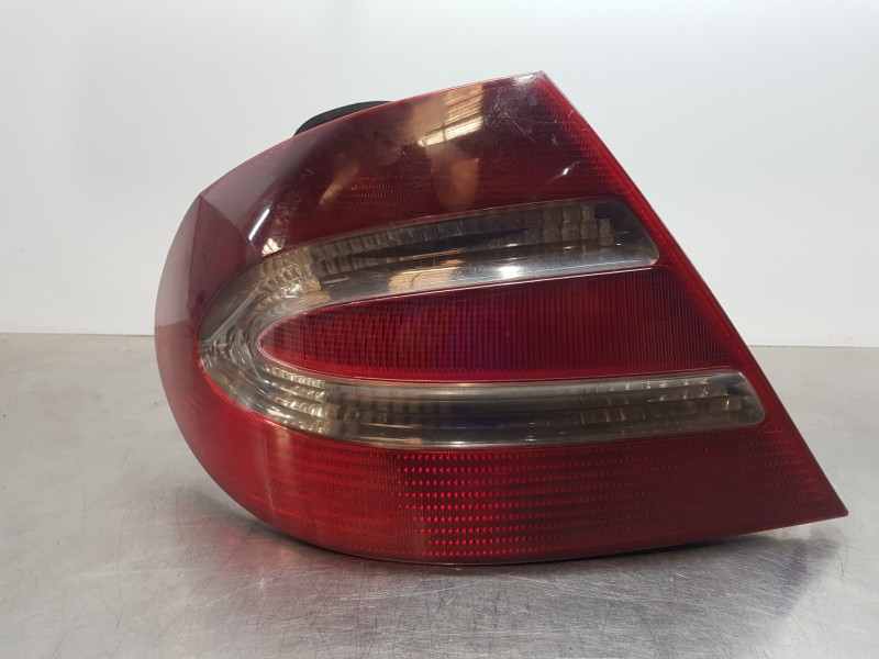 Recambio de piloto trasero izquierdo para mercedes clase clk (w209) coupe 270 referencia OEM IAM A2098200164  