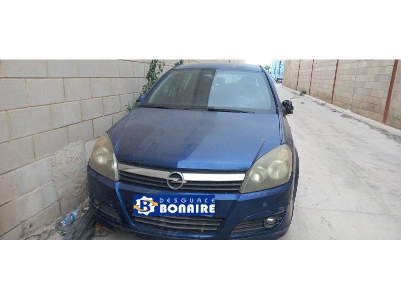 opel astra h berlina del año 2005