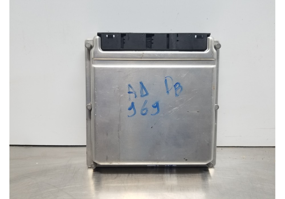 Recambio de centralita motor uce para mercedes clase clk (w209) coupe 270 referencia OEM IAM A6121537779 0281012196 