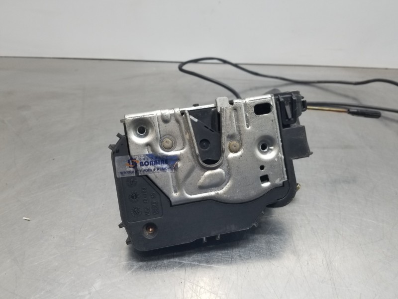 Recambio de cerradura puerta delantera derecha para mercedes clase clk (w209) coupe 270 referencia OEM IAM A2097200435  