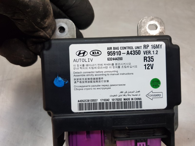 Recambio de kit airbag para kia carens ( ) drive referencia OEM IAM 84710A4100WK 56900A4000 95910A4350