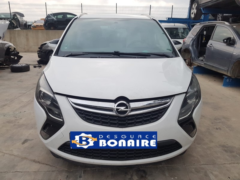 opel zafira tourer del año 2015