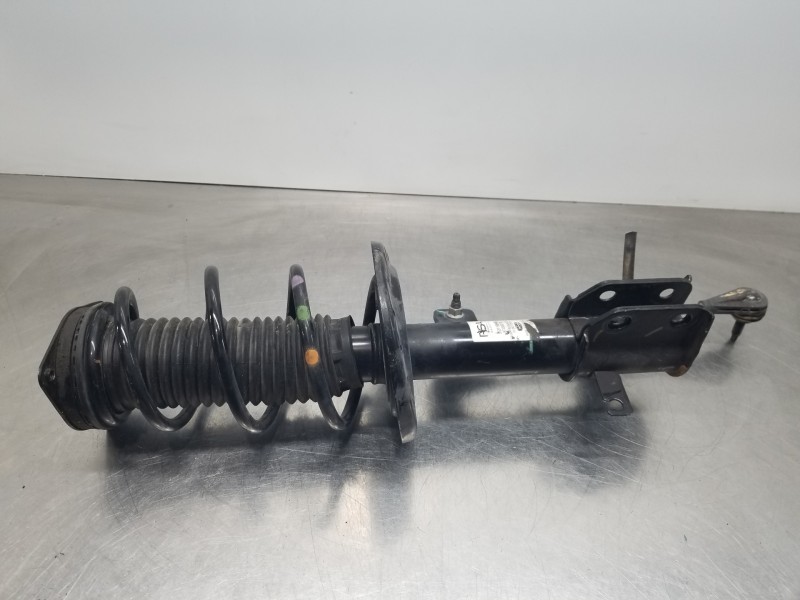 Recambio de amortiguador delantero derecho para peugeot 208 (p2) puretech referencia OEM IAM 9831168980  