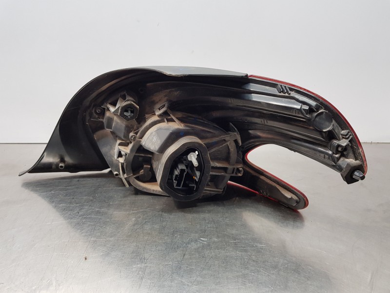 Recambio de piloto trasero izquierdo para peugeot 208 active referencia OEM IAM 9825601280 9810343080  Recambio de piloto trasero izquierdo para peugeot 208 active referencia OEM IAM 9825601280 9810343080