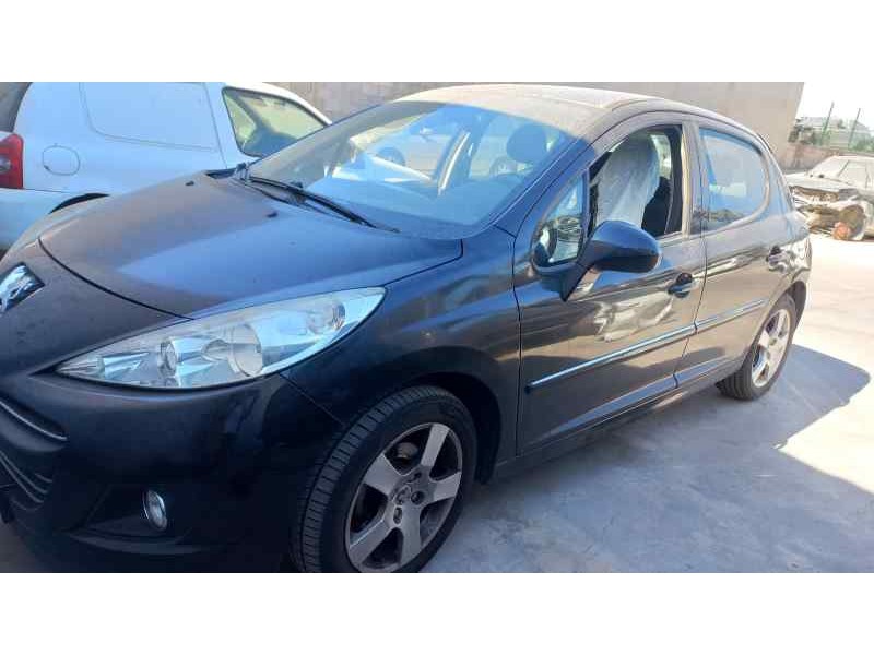 peugeot 207 del año 2010