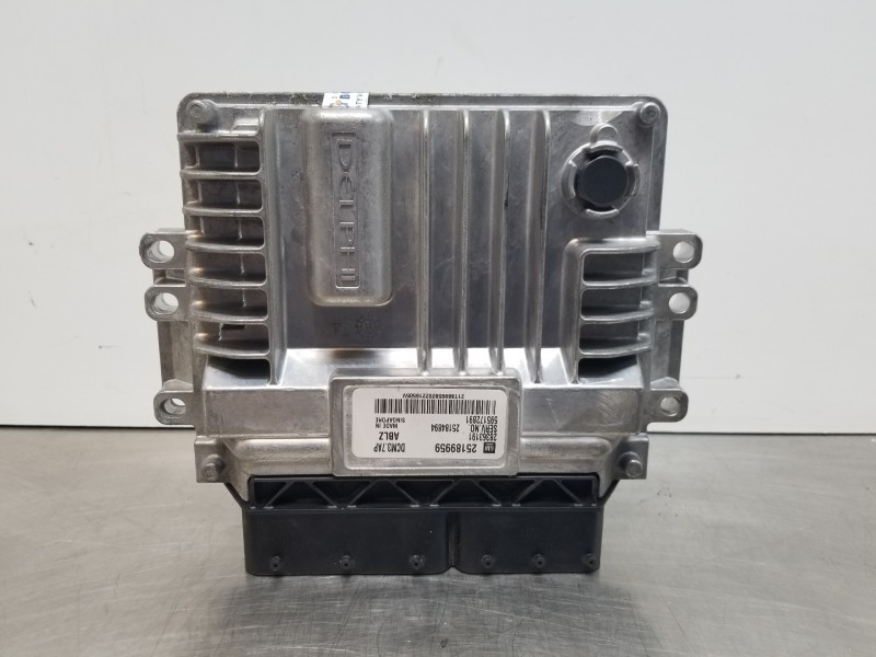 Recambio de centralita motor uce para chevrolet cruze lt referencia OEM IAM 25189959 28363191 595172891 Recambio de centralita motor uce para chevrolet cruze lt referencia OEM IAM 25189959 28363191 595172891