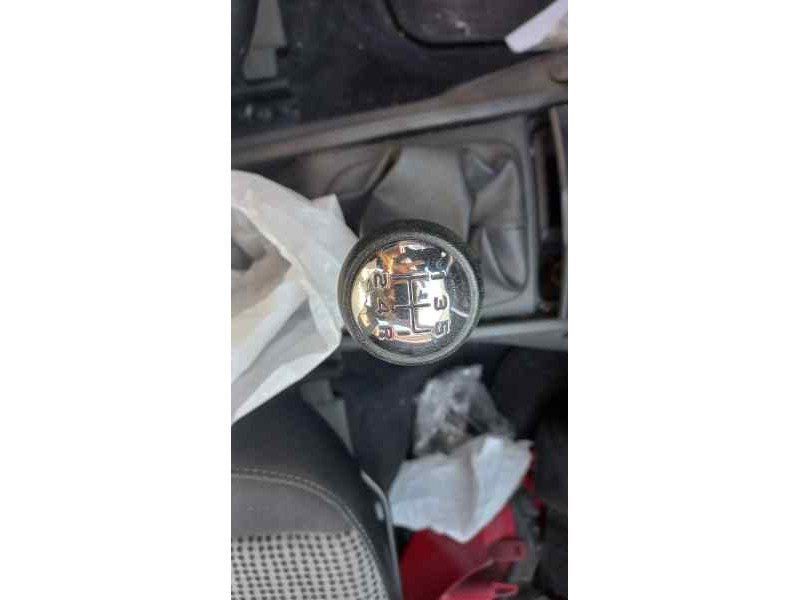 peugeot 207 del año 2010