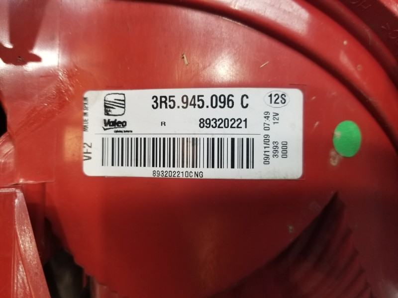 Recambio de piloto trasero derecho para seat exeo berlina (3r2) reference referencia OEM IAM 3R5945096C  