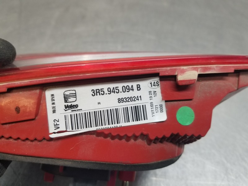 Recambio de piloto trasero derecho interior para seat exeo berlina (3r2) reference referencia OEM IAM 3R5945094B  