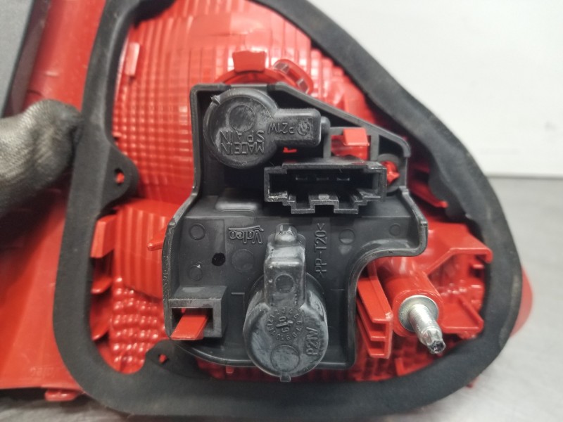 Recambio de piloto trasero izquierdo interior para seat exeo berlina (3r2) reference referencia OEM IAM 3R5945093B  