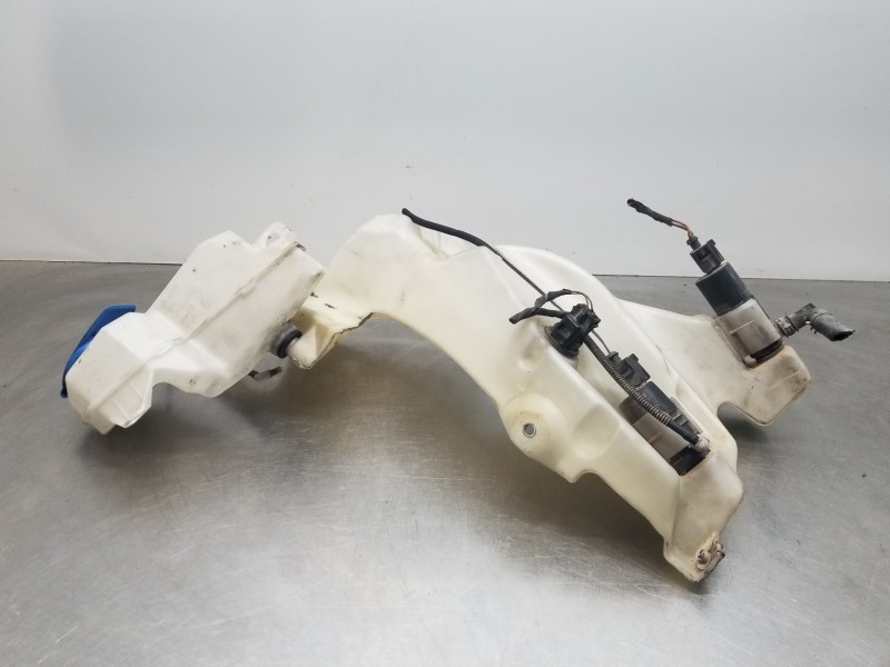 Recambio de deposito limpia para seat exeo berlina (3r2) reference referencia OEM IAM 8E0955453BF  