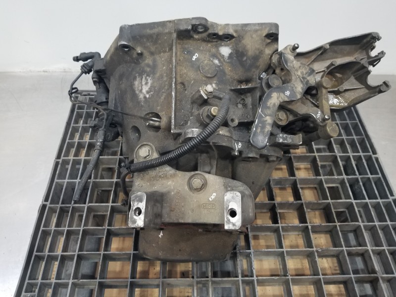 Recambio de caja cambios para peugeot 407 st sport referencia OEM IAM 20DM65  
