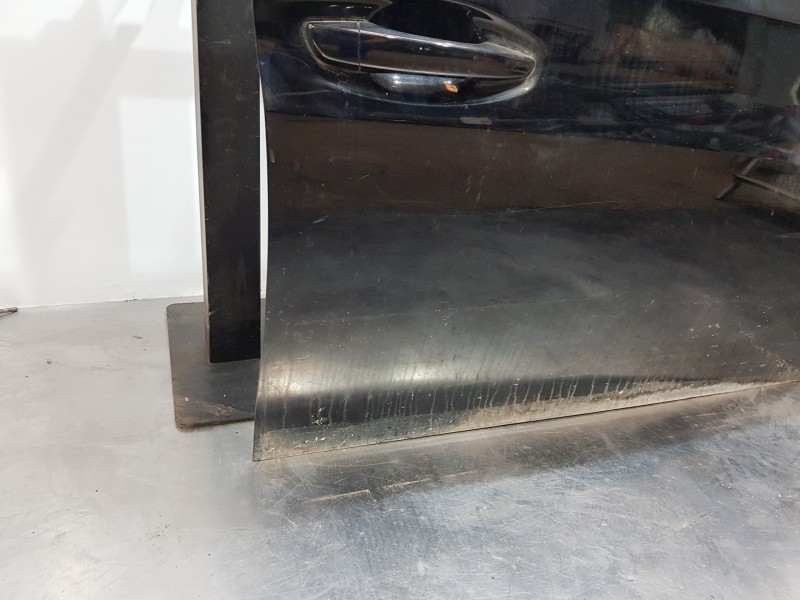 Recambio de puerta delantera derecha para peugeot 208 (p2) active referencia OEM IAM 9827577580  