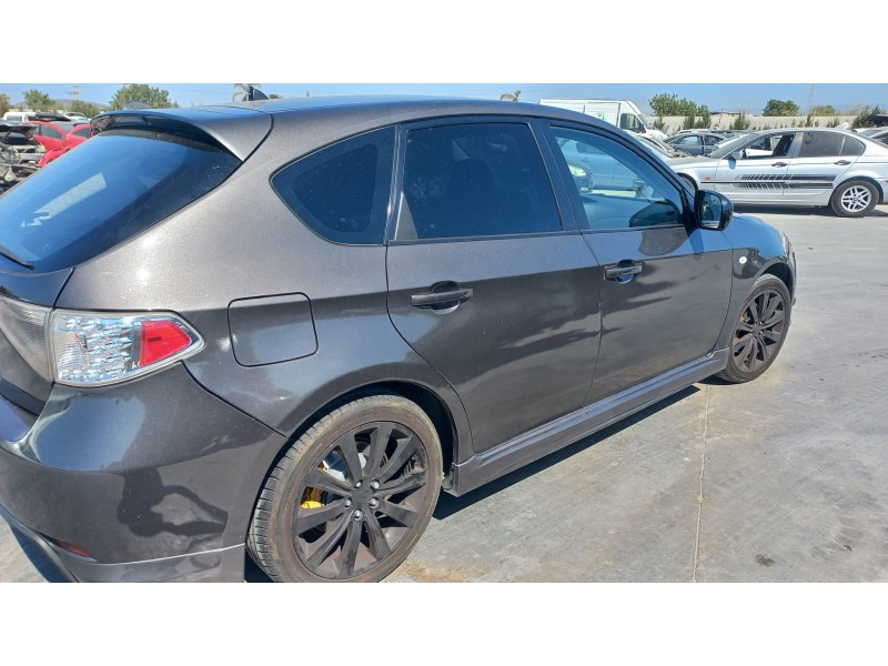 subaru impreza g12 del año 2011