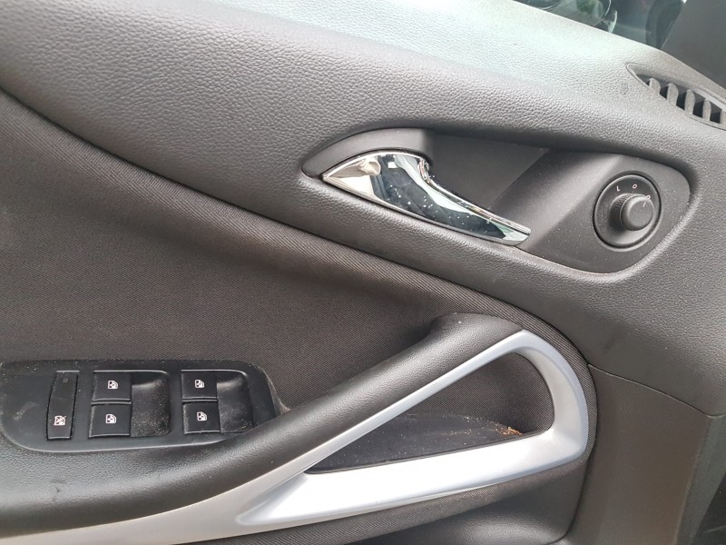 opel zafira tourer del año 2015