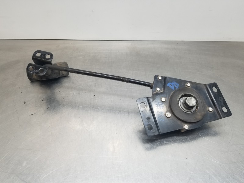 Recambio de soporte rueda repuesto para kia carens ( ) drive referencia OEM IAM 628501D000  