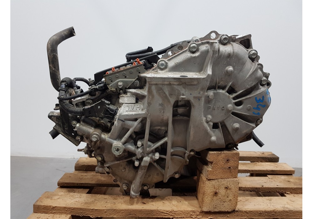 Recambio de caja cambios para toyota corolla touring sports (e21) hybrid referencia OEM IAM 3090012040  