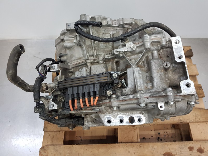 Recambio de caja cambios para toyota corolla touring sports (e21) hybrid referencia OEM IAM 3090012040  