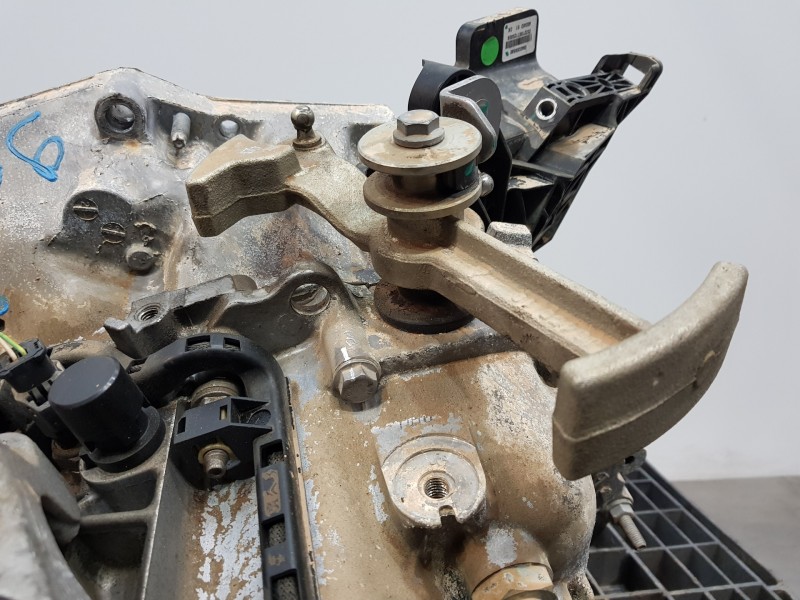 Recambio de caja cambios para peugeot 208 (p2) active referencia OEM IAM 20A707  