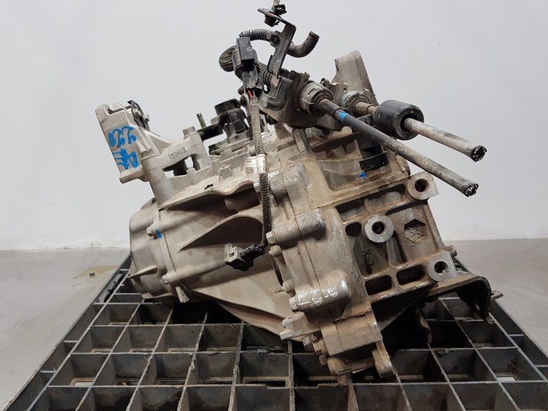 Recambio de caja cambios para kia carens ( ) drive referencia OEM IAM 4300026080  