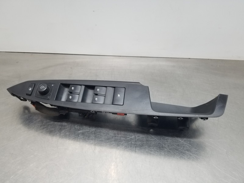 Recambio de mando elevalunas delantero izquierdo para opel antara cosmo referencia OEM IAM 96628730  