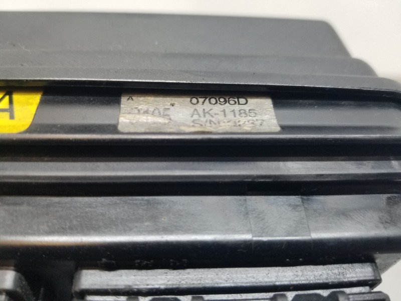 Recambio de caja reles / fusibles para opel antara cosmo referencia OEM IAM 96821094  