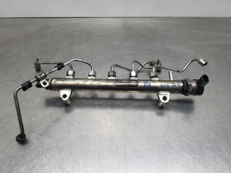 Recambio de rampa inyectora para opel antara cosmo referencia OEM IAM 96440398 0281002507 96440398