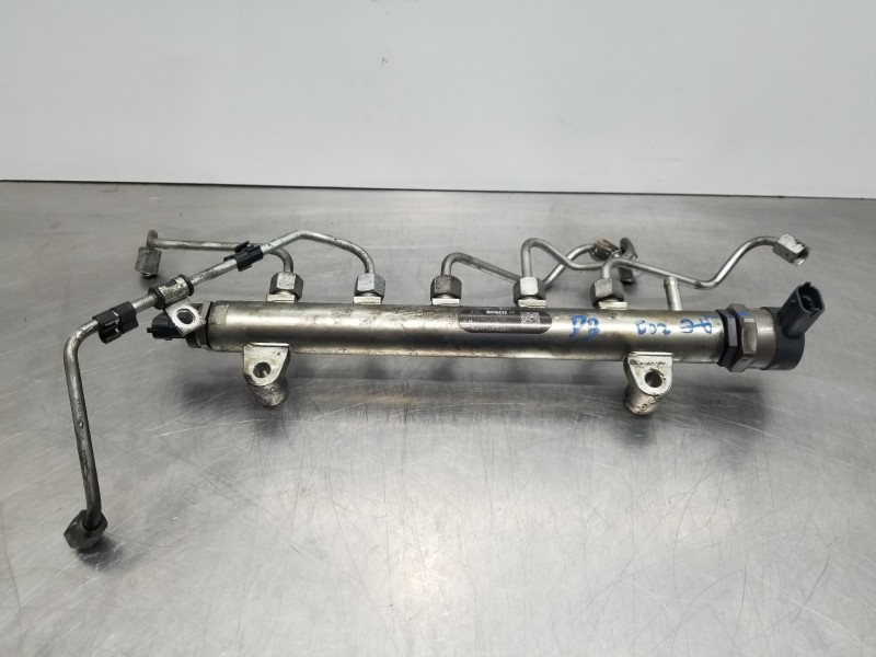 Recambio de rampa inyectora para opel antara cosmo referencia OEM IAM 96440398 0281002507 96440398