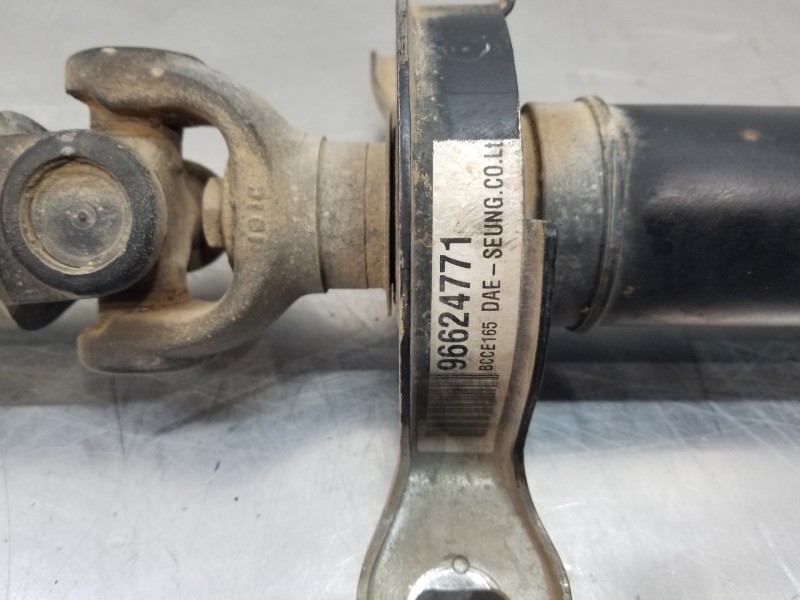 Recambio de transmision central para opel antara cosmo referencia OEM IAM 96624771  