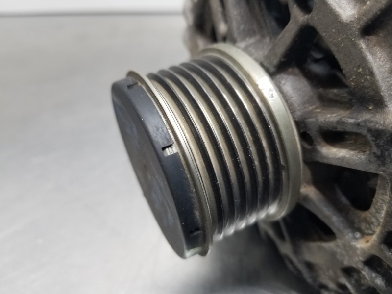 Recambio de alternador para peugeot 208 (p2) active referencia OEM IAM 9835689480  