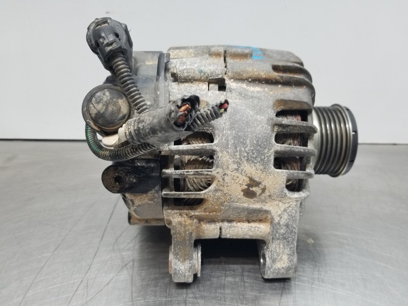 Recambio de alternador para peugeot 208 (p2) active referencia OEM IAM 9835689480  